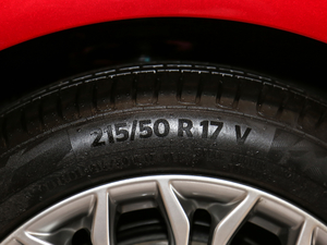 2019 EcoBoost 180Ԅhҫ V ݆̥ߴ