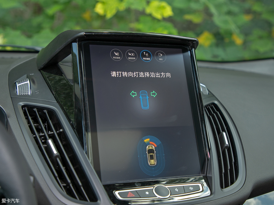 2019������ EcoBoost 245 ��������� ��V