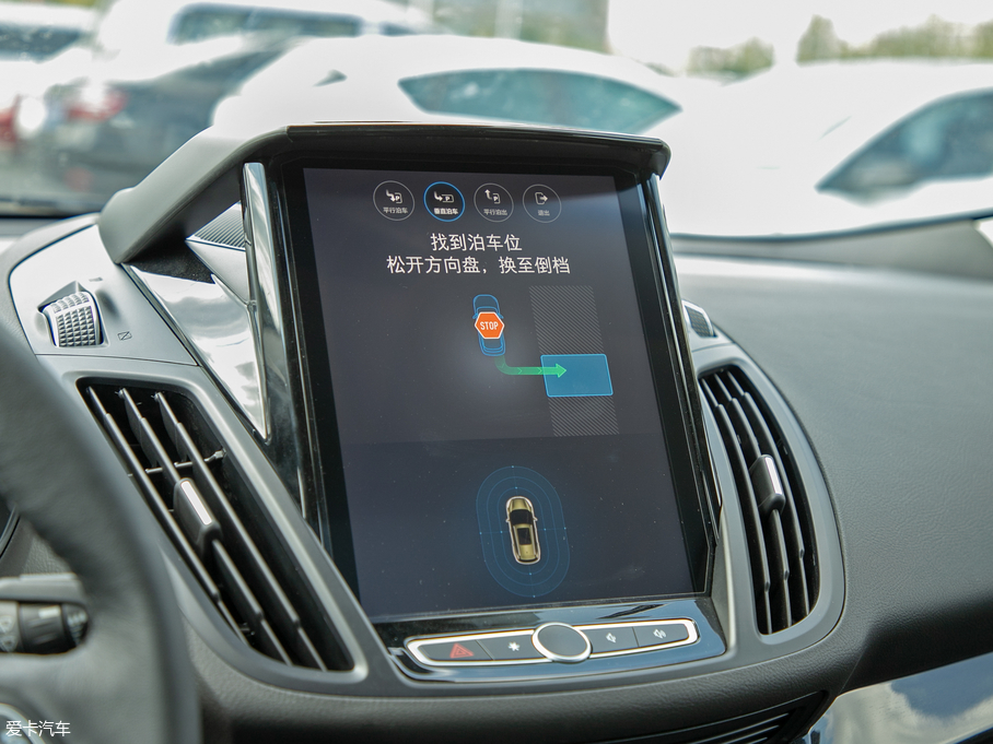 2019������ EcoBoost 245 ��������� ��V