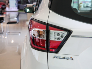 2019EcoBoost 180 K V ^