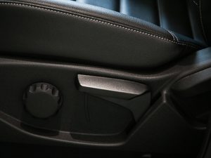 2019EcoBoost 180 K V {{