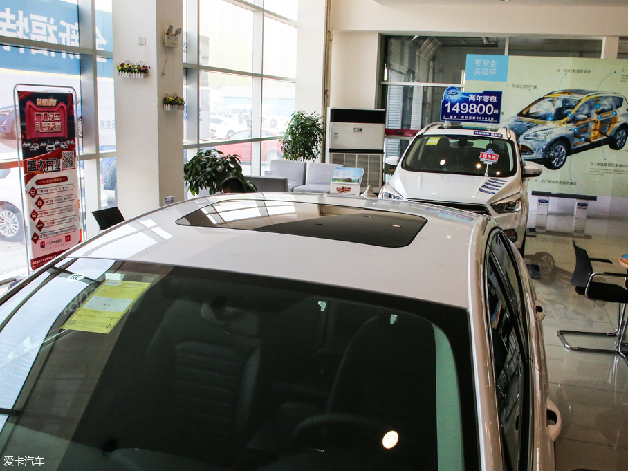 2019ɵϚW EcoBoost 180 ǿؕr(sh) (gu)V