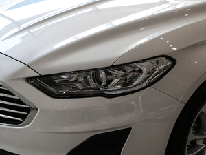 2019EcoBoost 180 ǿؕr V ^