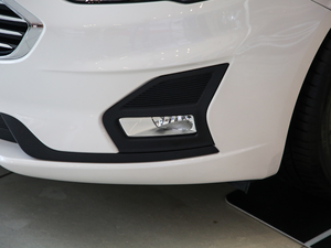 2019EcoBoost 180 ǿؕr V ^