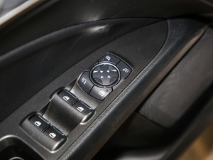 2019EcoBoost 180 ǿؕr V g