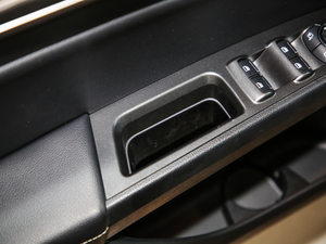 2019EcoBoost 180 ǿؕr V g