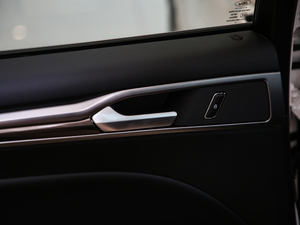 2019EcoBoost 180 ǿؕr V g