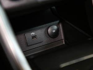 2019EcoBoost 180 ǿؕr V п؅^