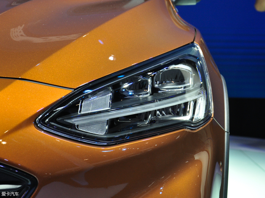 2020˹Active EcoBoost 180 Ԅӄҫ