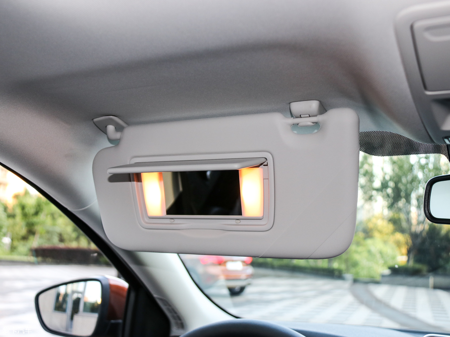 2020���˹Active EcoBoost 180 �Ԅӄ�ҫ��