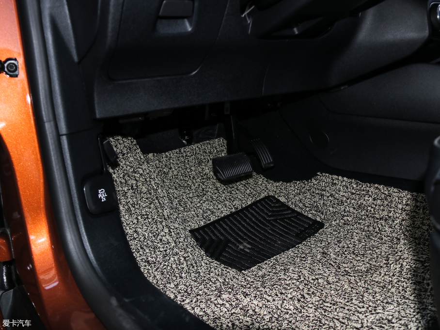 2020˹Active EcoBoost 180 Ԅ(dng)ҫ