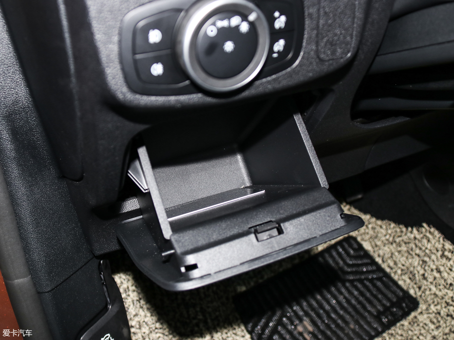 2020˹Active EcoBoost 180 Ԅӄҫ