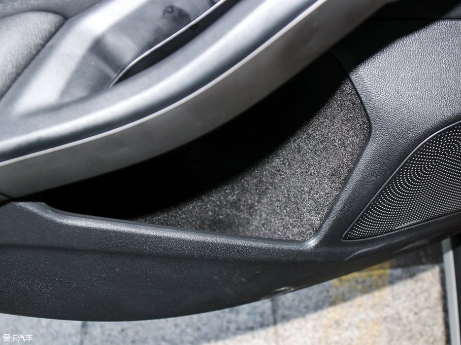 2020˹Active EcoBoost 180 Ԅ(dng)ҫ