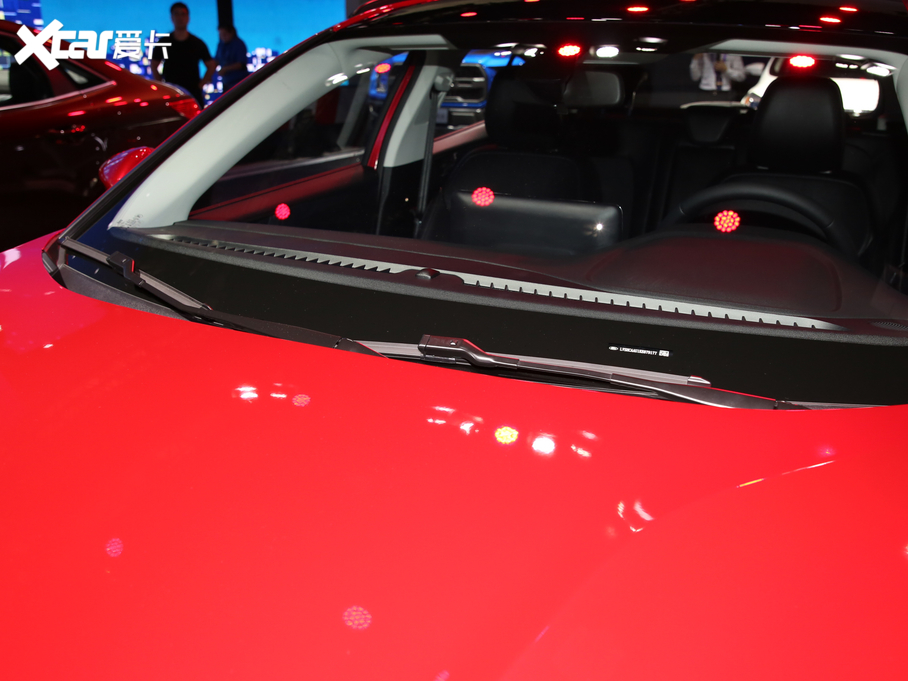 2020���˹Active EcoBoost 180 �Ԅӄų���