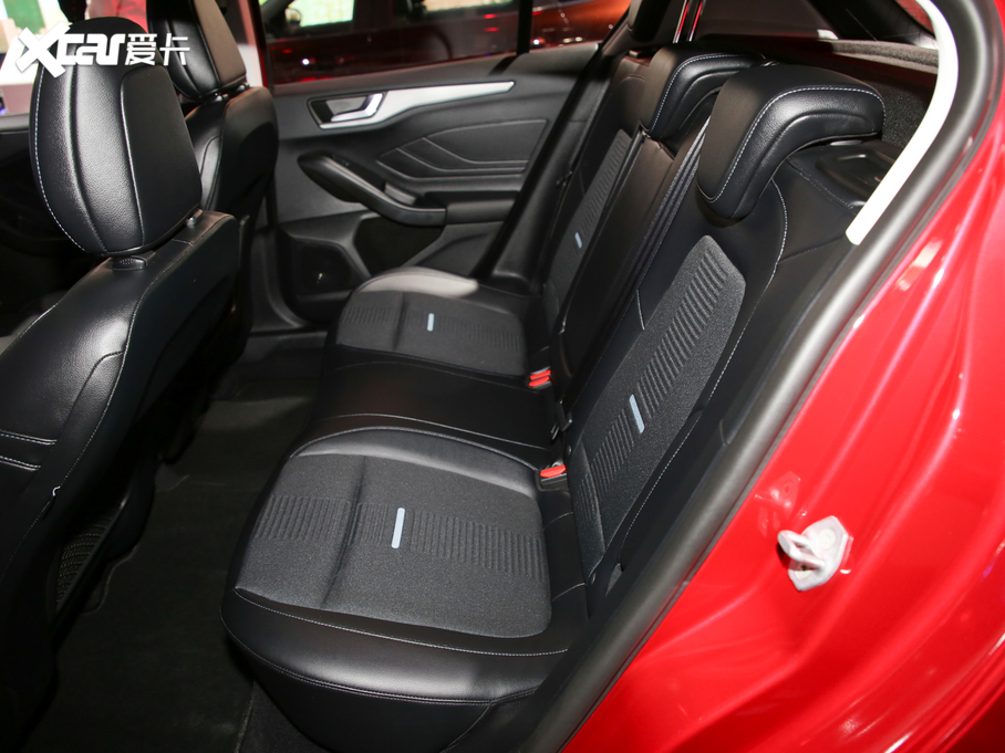 2020˹Active EcoBoost 180 Ԅӄų