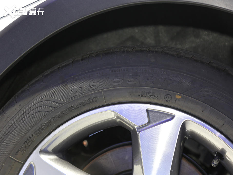 2020˹Active EcoBoost 180 Ԅӄų