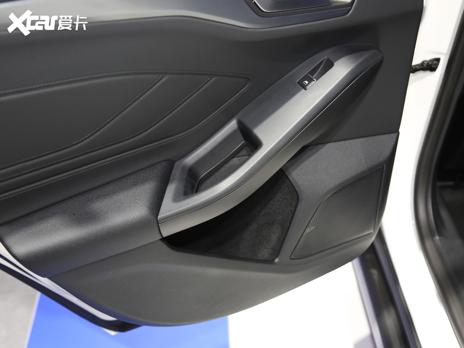 2020�����˹Active EcoBoost 180 �Ԅ�(d��ng)�ų���