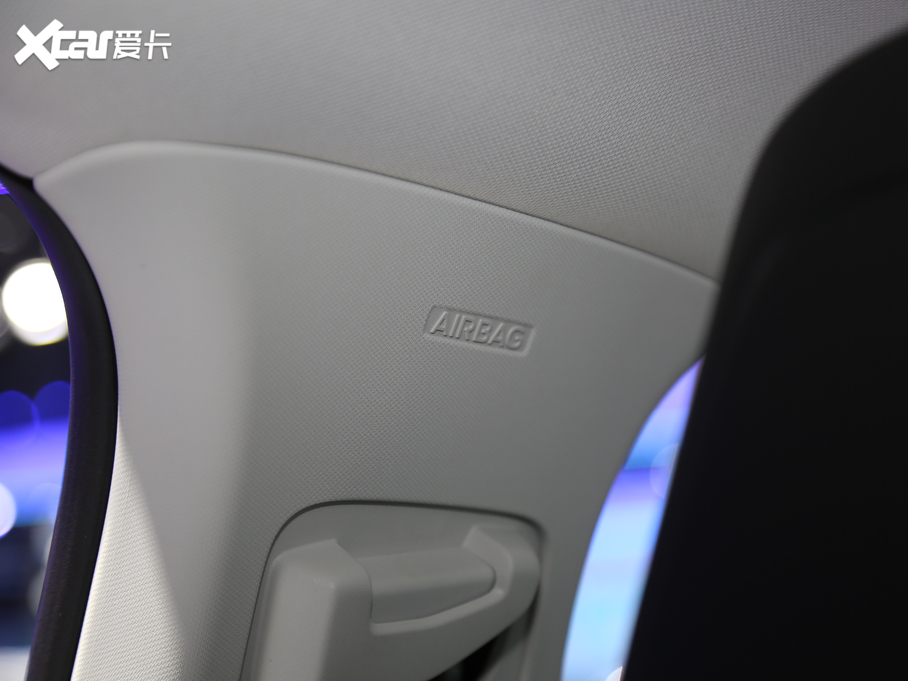 2020���˹Active EcoBoost 180 �Ԅӄų���