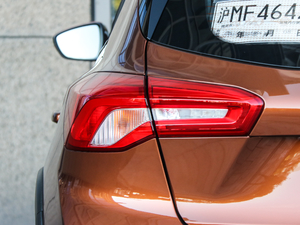 2020EcoBoost 180 Ԅӄҫ ^