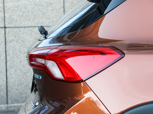 2020EcoBoost 180 Ԅӄҫ ^