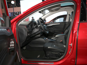 2020EcoBoost 180 Ԅӄų ǰſg