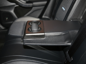 2020EcoBoost 180 Ԅӄų 