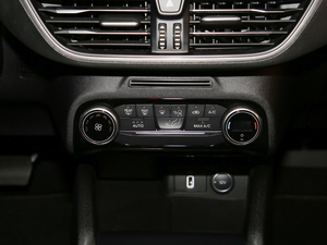 2020EcoBoost 180 Ԅӄų {{