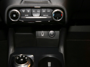 2020EcoBoost 180 Ԅӄų п؅^