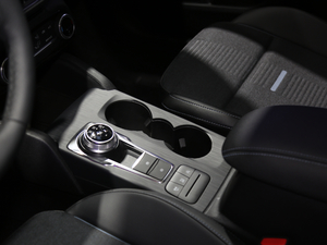 2020EcoBoost 180 Ԅ(dng)ų п؅^(q)