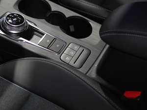 2020EcoBoost 180 Ԅ(dng)ų п؅^(q)