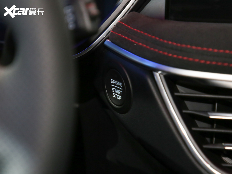 2020JH EcoBoost 245 v ST-LINE