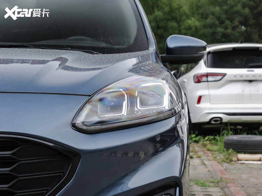 2020JH EcoBoost 245 v ST-LINE