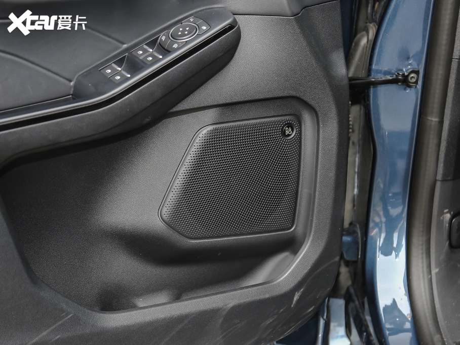 2020JH EcoBoost 245 v ST-LINE