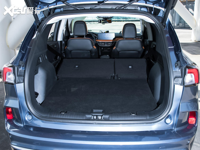 長(zhǎng)安福特2019款Escape