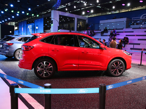 2020EcoBoost 245 v ST-LINE w^