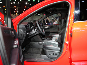 2020EcoBoost 245 v ST-LINE ǰſg