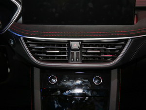 2020EcoBoost 245 v ST-LINE {L