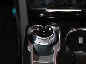 2020EcoBoost 245 v ST-LINE QU