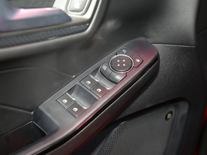 2020EcoBoost 245 v ST-LINE {܇ƅ^	