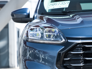 2020EcoBoost 245 (q) (ji)^