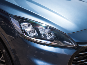 2020EcoBoost 245 (q) (ji)^