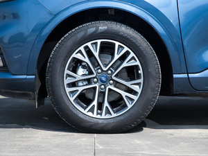 2020EcoBoost 245 (q) (ji)^