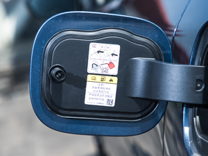 2020EcoBoost 245 (q) (ji)^