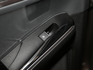 2020EcoBoost 245 ۼ g