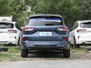 2020EcoBoost 245 v ST-LINE 	