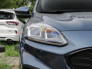 2020EcoBoost 245 v ST-LINE ^