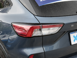 2020EcoBoost 245 v ST-LINE ^