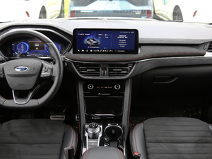 2020EcoBoost 245 v ST-LINE п_