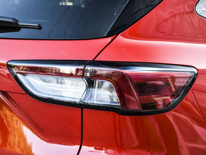 2020EcoBoost 245 ҫ ^