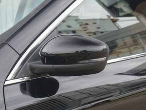 2020EcoBoost 245 ҫ ^